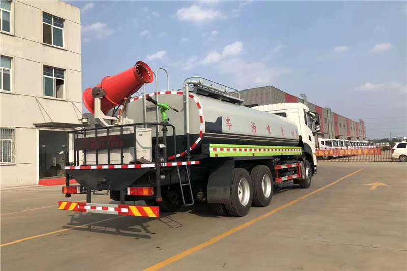 東風(fēng)天龍后八輪20噸噴霧車，國(guó)六綠化噴灑車