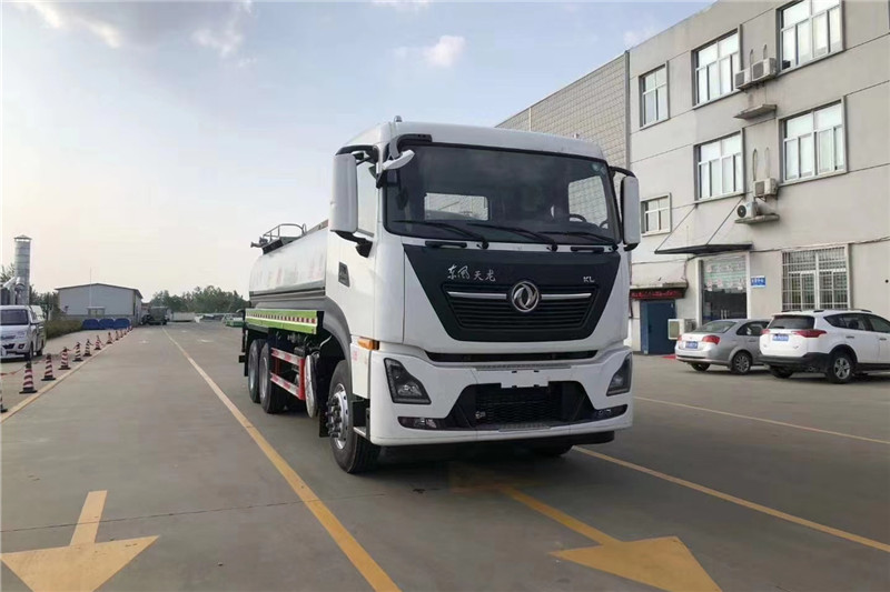 東風(fēng)天龍后八輪20噸噴霧車，國(guó)六綠化噴灑車