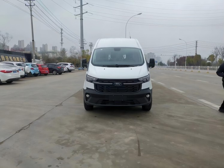 福特V362傷殘轉(zhuǎn)運車非急救轉(zhuǎn)運車！